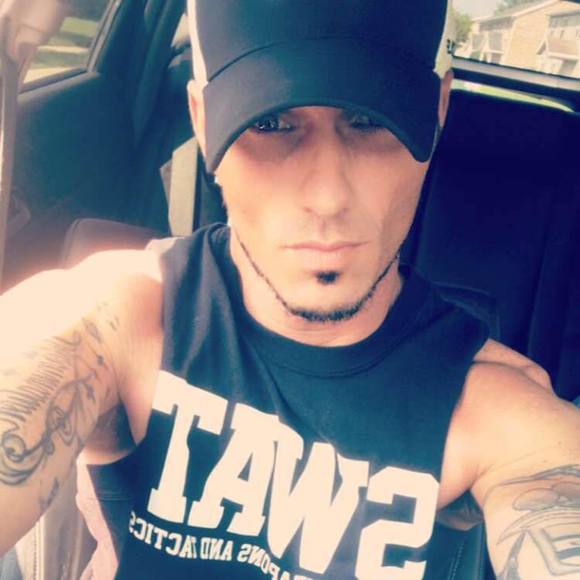 Meet your Posher, Ross - Picture 1 of 1